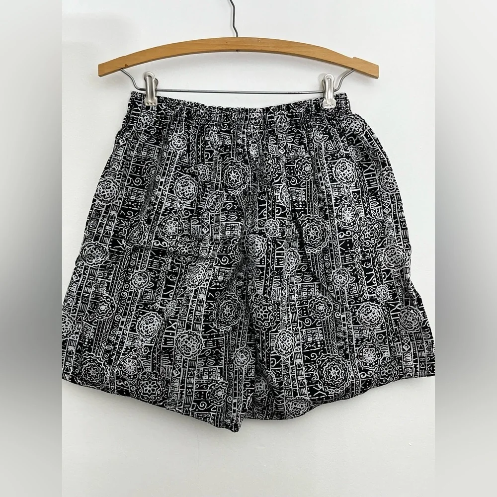 Nike Vintage Swim Shorts Black White Tribal Print Nylon Trunks Boys Large Retro